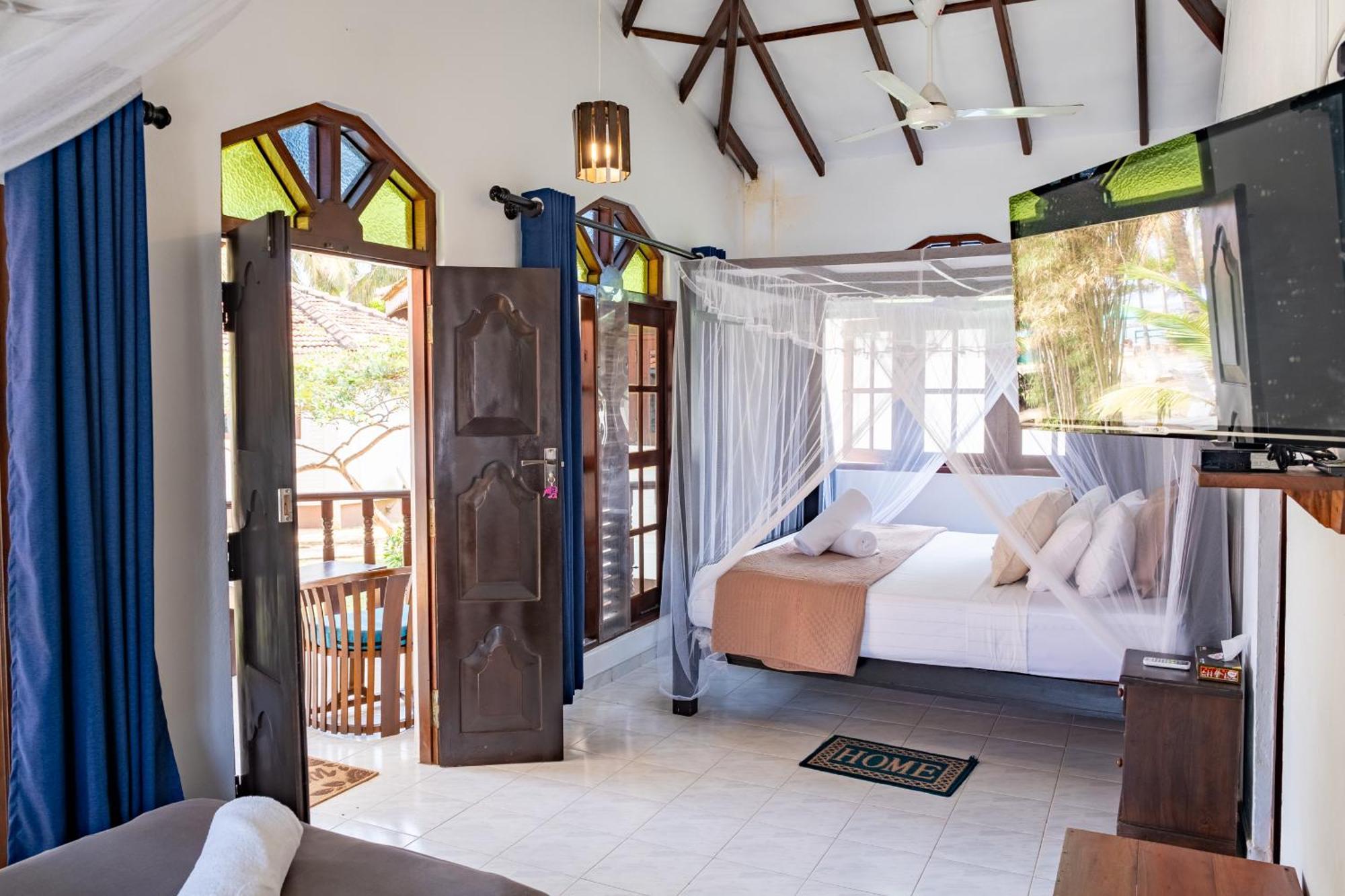 Serenity Beach Cabanas แทนกาลเล ภายนอก รูปภาพ